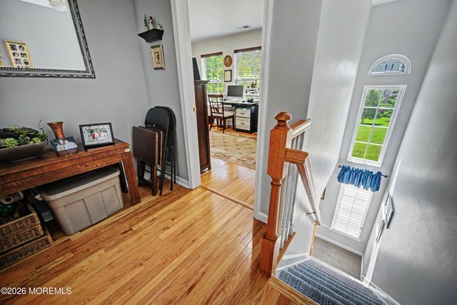 12 Sandra Court 2747, Old Bridge, NJ 08857