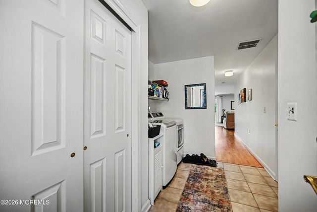 12 Sandra Court 2747, Old Bridge, NJ 08857