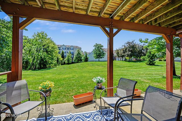 12 Sandra Court 2747, Old Bridge, NJ 08857