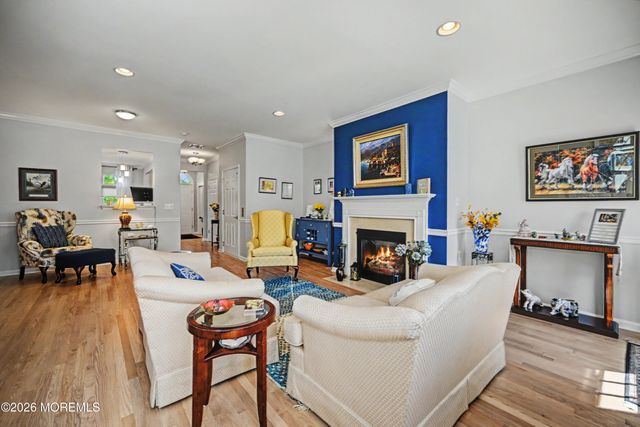 12 Sandra Court 2747, Old Bridge, NJ 08857