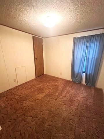 420 Garfield Avenue, Farnhamville, IA 50538