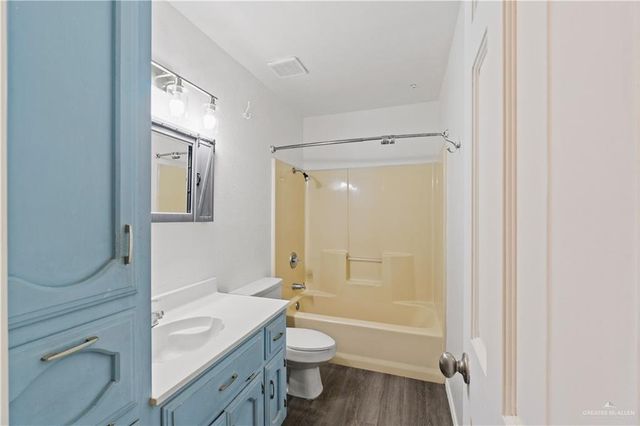 704 Tulipan Street, Palmview, TX 78572