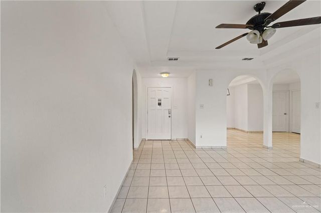 704 Tulipan Street, Palmview, TX 78572