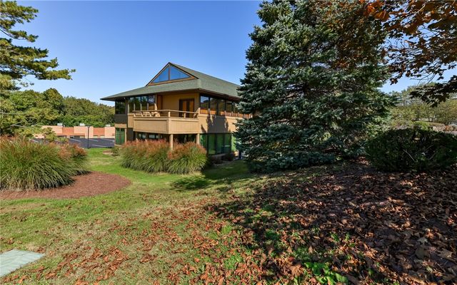 2857 Oxford Boulevard, Hampton, PA 15101