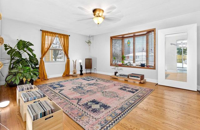 1224 E MARQUETTE STREET, Appleton, WI 54911