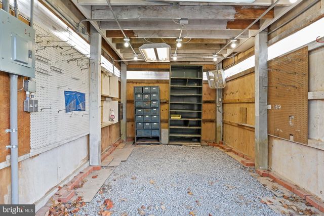 308 BRUSH LEAF LN, Mount Jackson, VA 22842