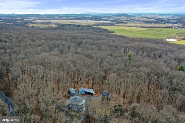 308 BRUSH LEAF LN, Mount Jackson, VA 22842