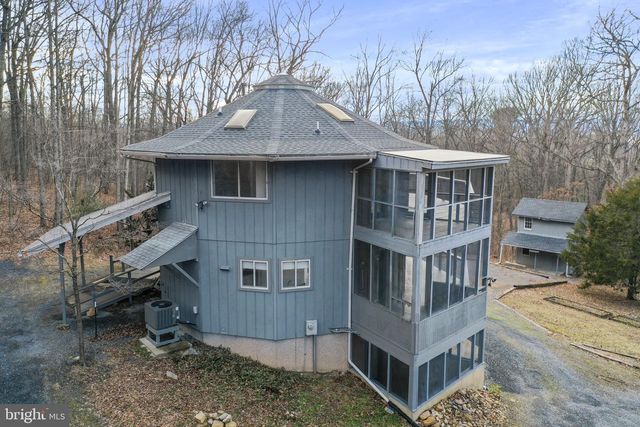 308 BRUSH LEAF LN, Mount Jackson, VA 22842