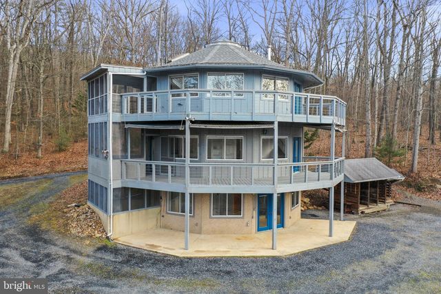 308 BRUSH LEAF LN, Mount Jackson, VA 22842