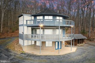 308 BRUSH LEAF LN, Mount Jackson, VA 22842