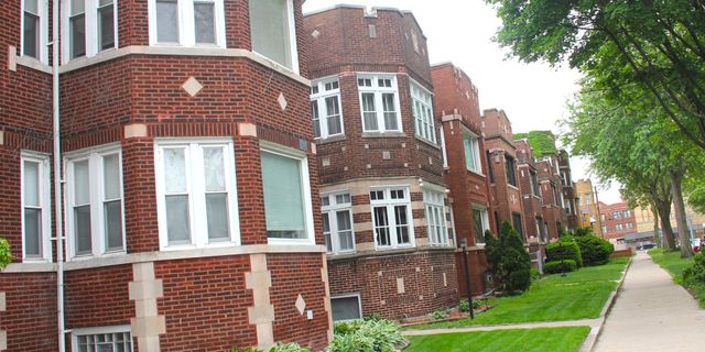 7813 S East End Avenue, Chicago, IL 60649