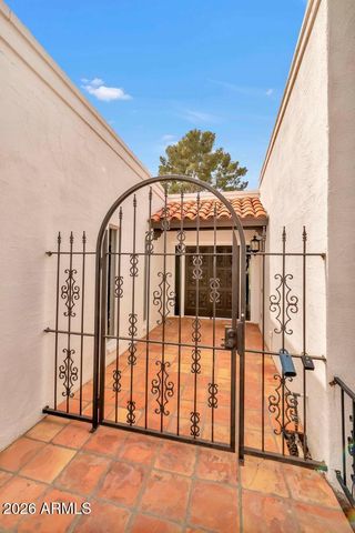 509 E Boca Raton Road, Phoenix, AZ 85022