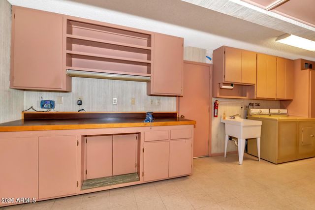 509 E Boca Raton Road, Phoenix, AZ 85022