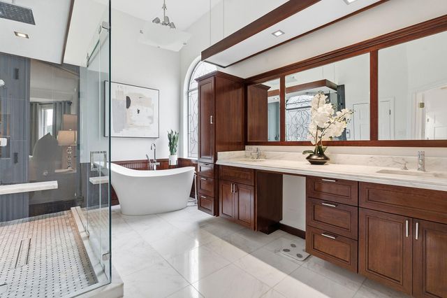 10201 Dianella LN, Austin, TX 78759