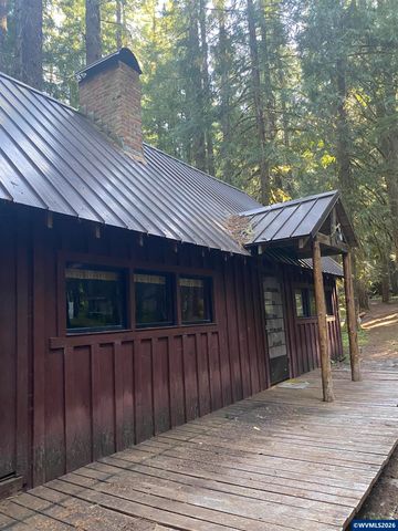 18 Marion Creek Rd, Idanha, OR 97350