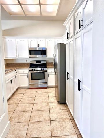 21395 Via Del Lobo, Yorba Linda, CA 92887