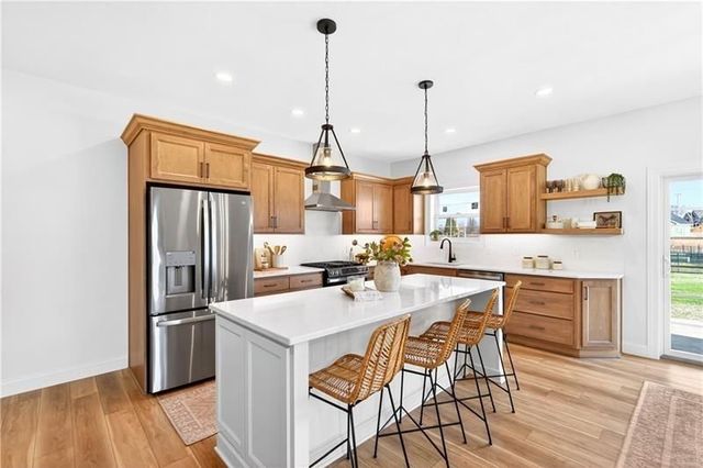1167 VALLEY CLUB 115, Penn Twp, PA 15642