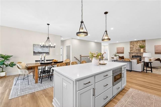 1167 VALLEY CLUB 115, Penn Twp, PA 15642