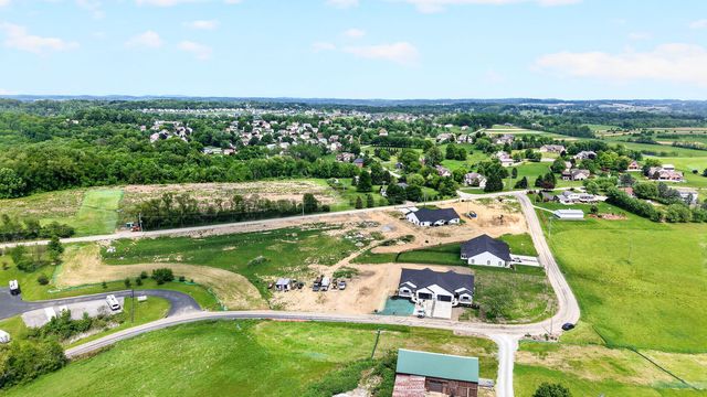 1167 VALLEY CLUB 115, Penn Twp, PA 15642