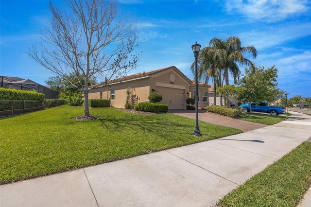 2415 OAKWOOD PRESERVE DRIVE, Wesley Chapel, FL 33543
