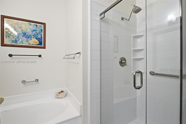 724 NW 170th Ter, Pembroke Pines, FL 33028