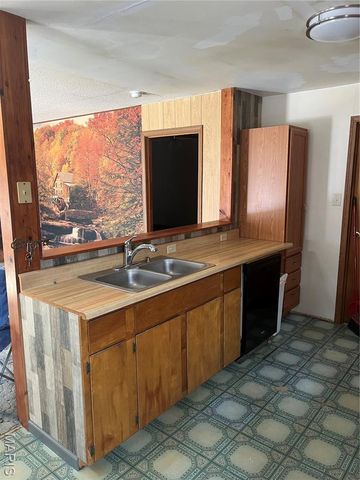 4412 N Virginia Mines Road, St Clair, MO 63077