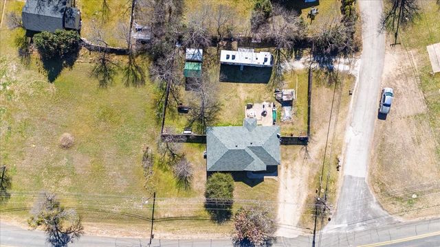203 W Lee Avenue, Whitney, TX 76692