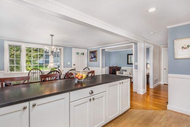 20 Cheever Ave, Marblehead, MA 01945