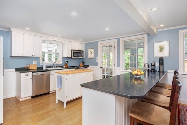 20 Cheever Ave, Marblehead, MA 01945