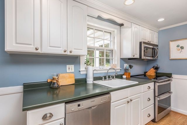 20 Cheever Ave, Marblehead, MA 01945