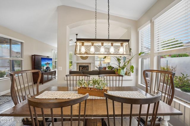 6980 W QUAIL Avenue, Glendale, AZ 85308
