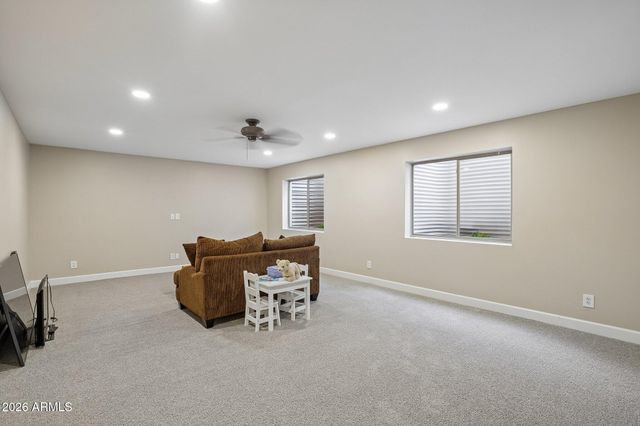 6980 W QUAIL Avenue, Glendale, AZ 85308