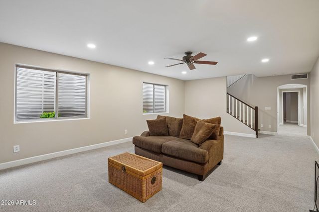 6980 W QUAIL Avenue, Glendale, AZ 85308