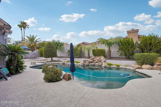 6980 W QUAIL Avenue, Glendale, AZ 85308
