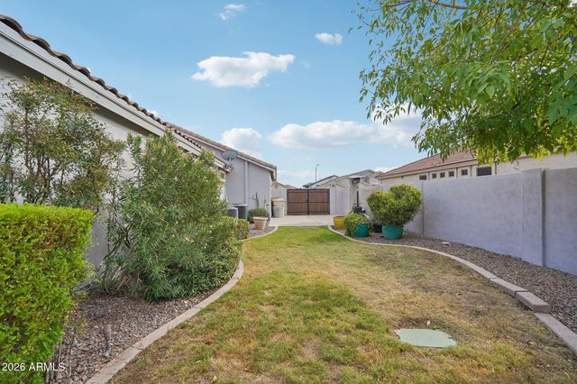 6980 W QUAIL Avenue, Glendale, AZ 85308