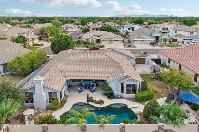 6980 W QUAIL Avenue, Glendale, AZ 85308