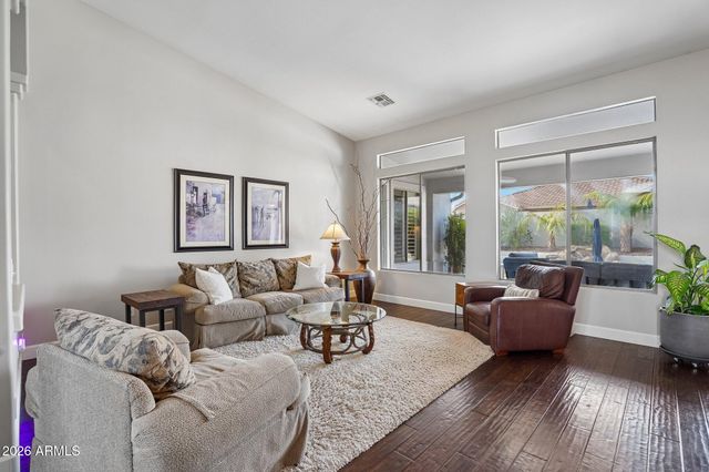 6980 W QUAIL Avenue, Glendale, AZ 85308