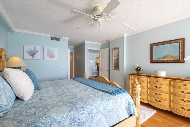 6060 SHORE BOULEVARD S 906, Gulfport, FL 33707