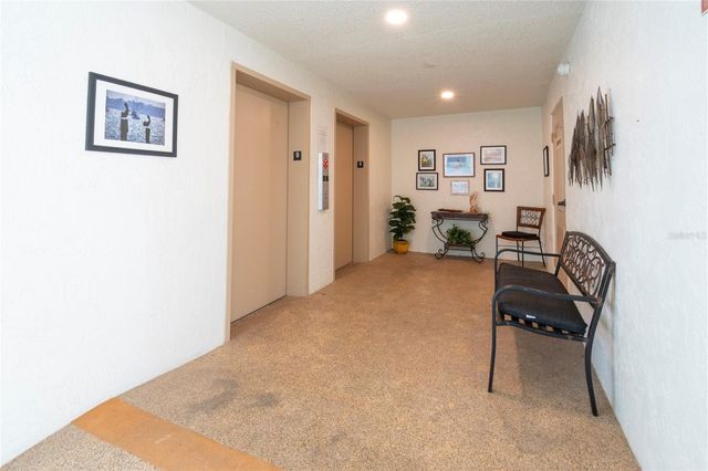 6060 SHORE BOULEVARD S 906, Gulfport, FL 33707