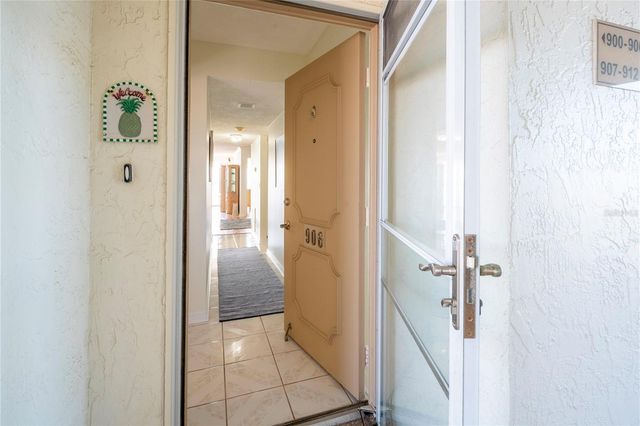 6060 SHORE BOULEVARD S 906, Gulfport, FL 33707