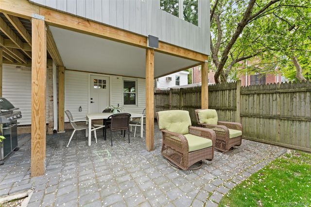 30 S Ferris Street, Irvington, NY 10533