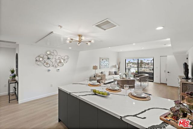 321 S Oxford Ave 603, Los Angeles, CA 90020