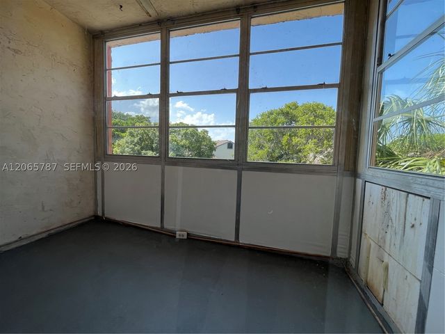 4334 NW 9th Ave 9-3G, Deerfield Beach, FL 33064