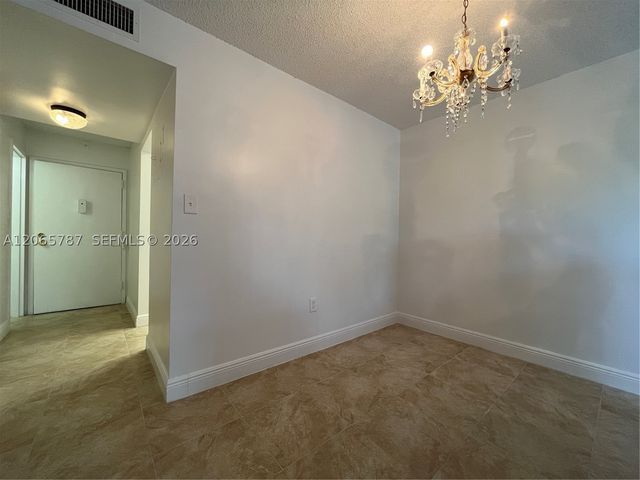 4334 NW 9th Ave 9-3G, Deerfield Beach, FL 33064