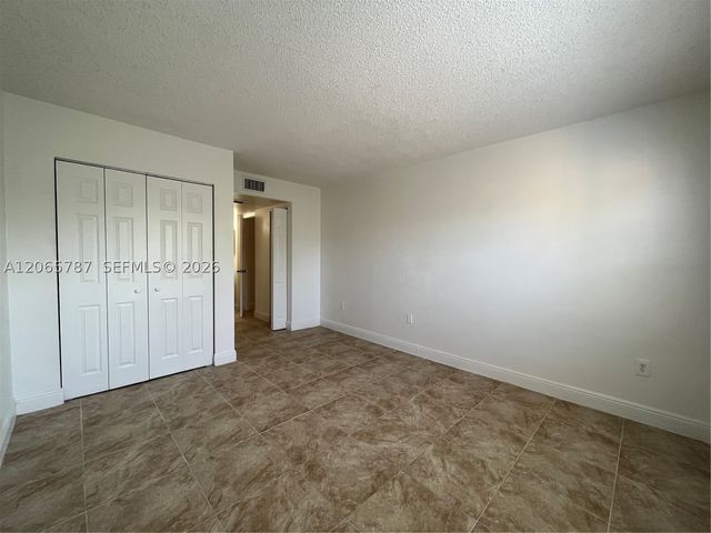 4334 NW 9th Ave 9-3G, Deerfield Beach, FL 33064