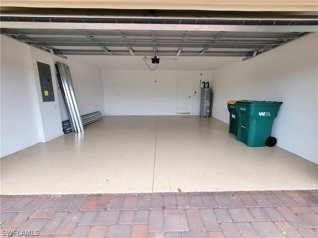 1750 Alameda DR, Naples, FL 34120