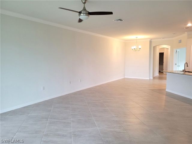 1750 Alameda DR, Naples, FL 34120