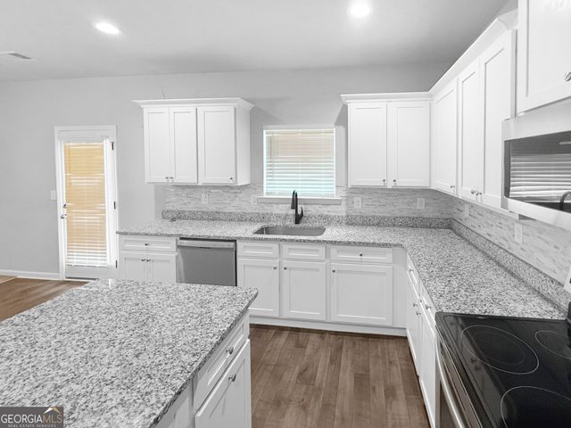 127 Red Birch Lane, Warner Robins, GA 31093