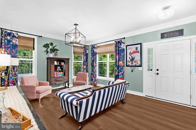 927 WINDFLOWER LN, Severn, MD 21144