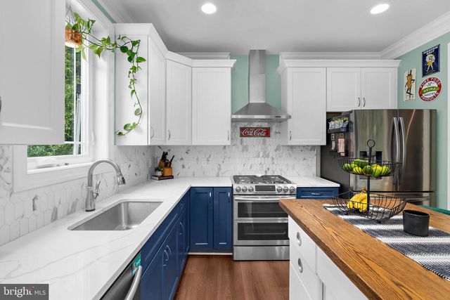 927 WINDFLOWER LN, Severn, MD 21144